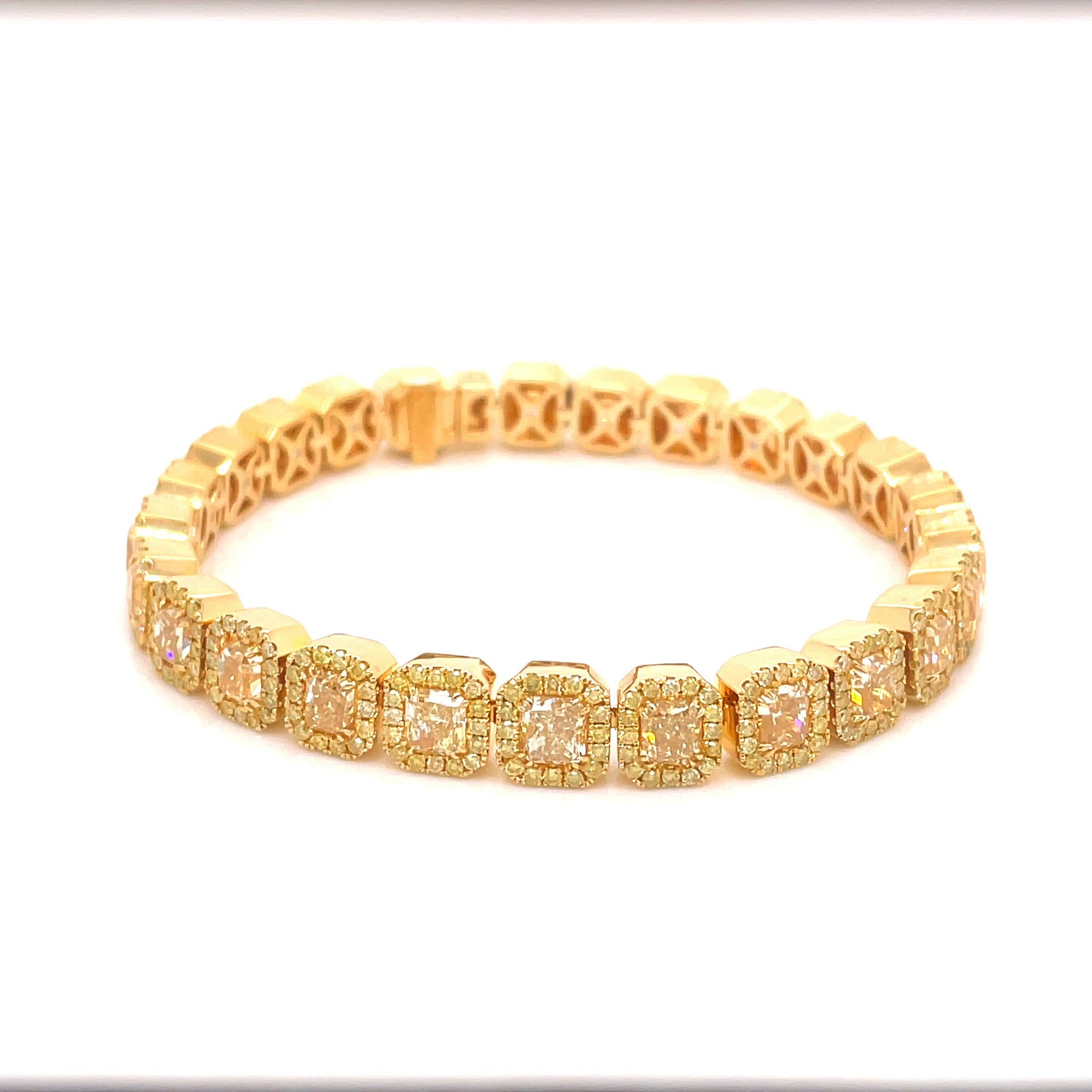 Geoffrey's Diamonds - Where the Bay Gets Engaged. 18K Yellow Gold Yellow  Diamond Tennis Bracelet (16.36ctw)
